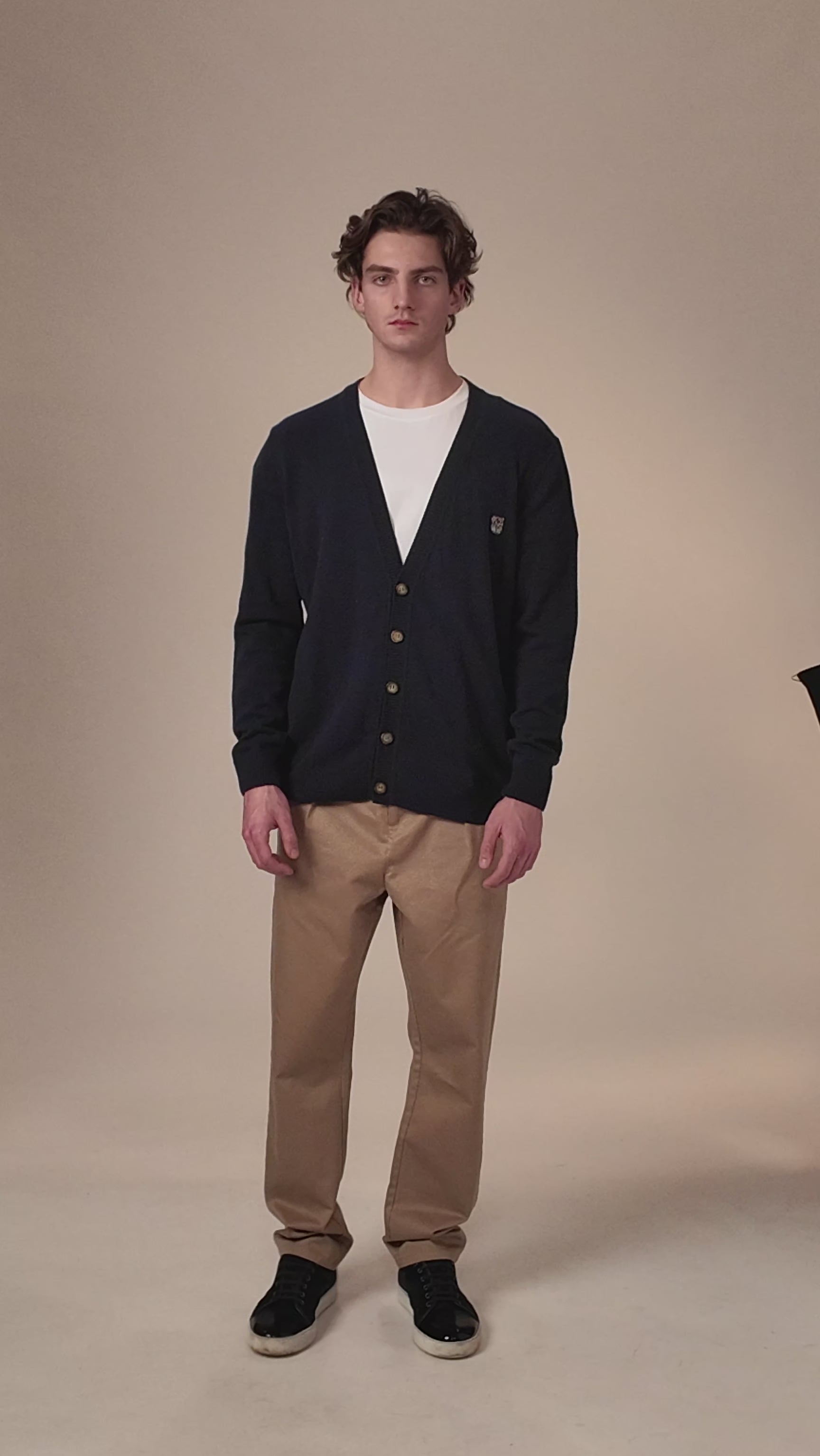 Theo lambswool cardigan til mænd fra tonsure. Copenhagen style. Trends 2026. Herremode 2026